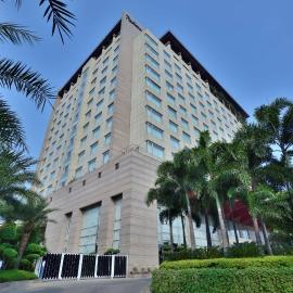 Radisson Blu Hotel, Indore, хотел в Индор