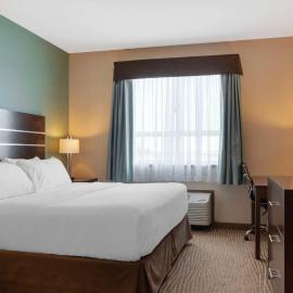 Best Western Plus Moosomin Hotel, hotel di Moosomin