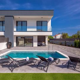 Villa Bura