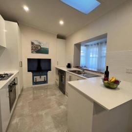 Close to CBD Renovated Cottage, hotell sihtkohas Prospect
