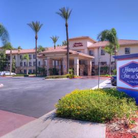 Hampton Inn & Suites Ontario