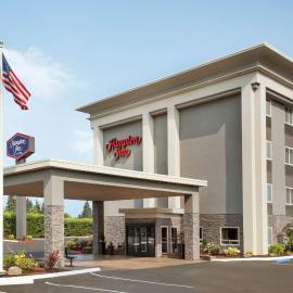 Hampton Inn - Portland/Clackamas, khách sạn ở Clackamas