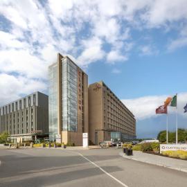 Clayton Hotel Dublin Airport, hotel i Cloghran