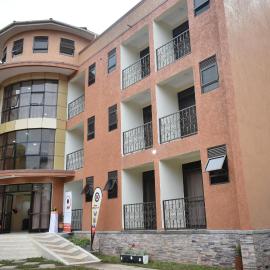 HOIMA KOLPING HOTEL، فندق في Hoima