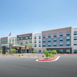 Hilton Garden Inn Surprise Phoenix, ξενοδοχείο σε Surprise