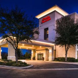 Hampton Inn and Suites Schertz, hotel u gradu 'Schertz'