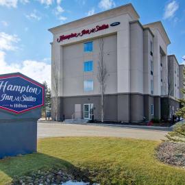 Hampton Inn & Suites Red Deer, hotell sihtkohas Red Deer