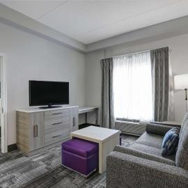 Homewood Suites by Hilton London Ontario – hotel w mieście London