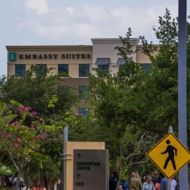Embassy Suites by Hilton McAllen Convention Center, hotelli kohteessa McAllen