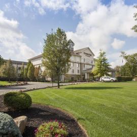 DoubleTree by Hilton Nanuet، فندق في نانويت