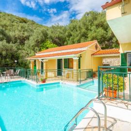 Villa Sofia, hotel u gradu Nisakion