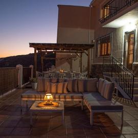 EL BALCON DE SANTA ANA Casa Rural, hotell sihtkohas Quéntar