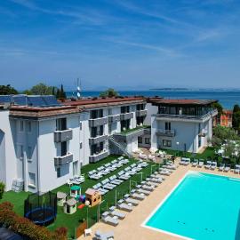 Hotel Oliveto, hotel a Desenzano del Garda