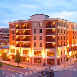 Hampton Inn & Suites Saratoga Springs Downtown, hotel u gradu Saratoga Springs