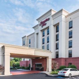 Hampton Inn Doylestown, hotel en Warrington