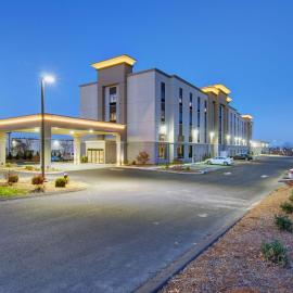 Hampton Inn & Suites Boston/Stoughton, Ma, hotel u gradu 'Stoughton'