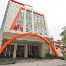 Semampir Residence By Occupied, hotel u gradu Surabaja
