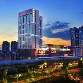 Hampton by Hilton Zhuhai Cheng Feng Plaza, hotel u gradu 'Zhuhai'