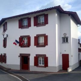 Maison Bidegain Berria, hotel v destinaci Ispoure