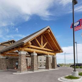 Hampton Inn & Suites Pinedale, хотел в Пайндейл
