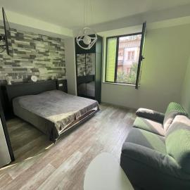 Royal Plaza Apartment -10A