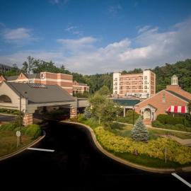 DoubleTree by Hilton Biltmore/Asheville, hotel u gradu Ešvil