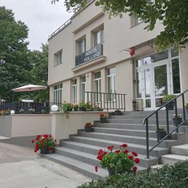 Hostel Holland Bacau, Hotel in Bacău