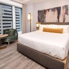 Hilton Club The Central at 5th New York، فندق في نيويورك