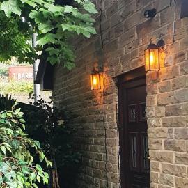 Lister Park Bradford Stylish 1bed Coach House - Quiet & Tranquil Cottage & Parking