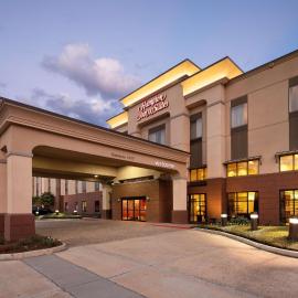 Hampton Inn & Suites Baton Rouge - I-10 East, хотел в Nesser