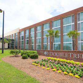 DoubleTree Hotel & Suites Charleston Airport, hotell i Charleston