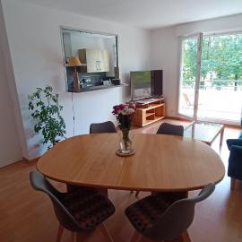 Appartement de 60m2 dans une belle résidence calme, hotel in Neuilly-sur-Marne