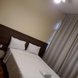 Viesnīca Hotel Embaixador pilsētā Kruzeiru