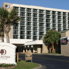 DoubleTree by Hilton Atlantic Beach Oceanfront, hotel di Atlantic Beach