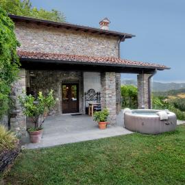 Birillina Guest House di Laura Reni, hotel di Poggio