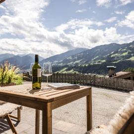 Viesnīca VIEW4TWO / Chalet-Apartment Zillertal pilsētā Cillertāles Harta