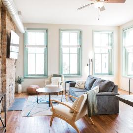 The Reserve - Heart of OTR 2 Bed Suite w/Views, hotel in Cincinnati