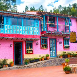 Hotel Los Geranios, hotell i Duitama