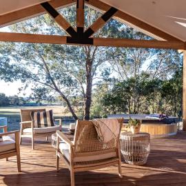 Highgrove Cottage, Hotel in Eurunderee