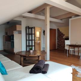 Festl Apartments、Forsternのホテル