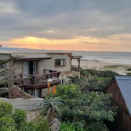 Viesnīca Island Vibe Backpackers Jeffreys Bay pilsētā Džefrijsbeja