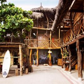 Hostal Olmito Canoa, hotel i Canoa