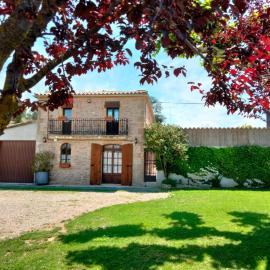 El Forn Rural, hotel in Montmajor