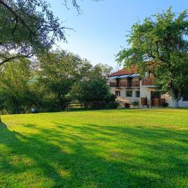 Pensiunea Agroturistica Ica: Valea Drăganului şehrinde bir otel