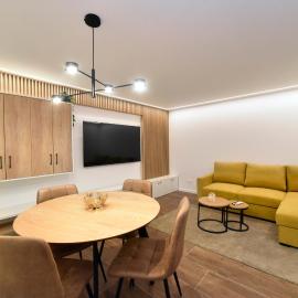 Optima Apartment Zagreb - Spacious Central Stay