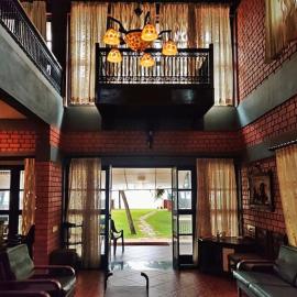Beautiful Beach Front Villa - Beach Castle Homestay