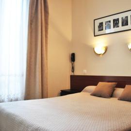 Hôtel Avenir Jonquière, hotel v Paríži