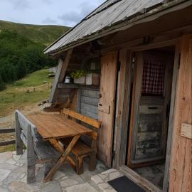 Eko katun Vranjak, koliba 28, hotel di Vranjak
