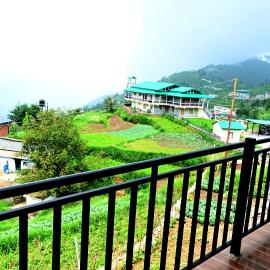 Hill Veda Homestay, hotel sa Kanatal