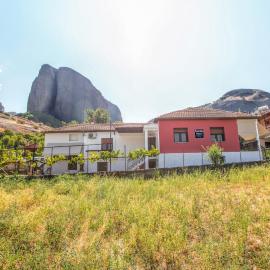 SOCRATES Ethnic and traditional Home, hôtel à Kalambaka